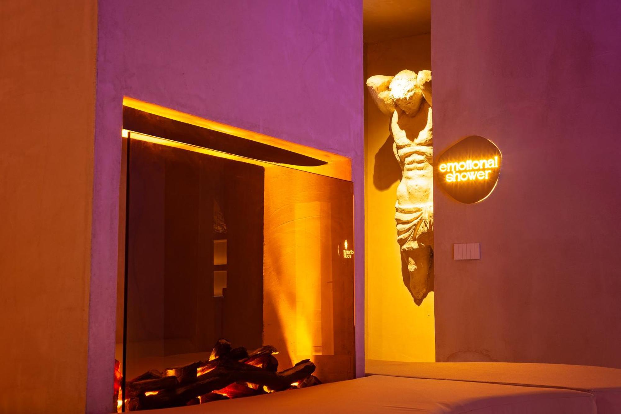 Maritim Marina Bay & Casino Adult Friendly Готель Вльора